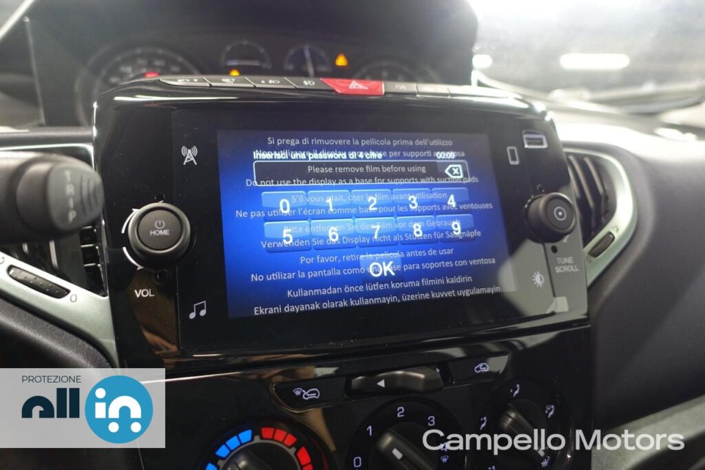 LANCIA Ypsilon 1.0 70cv Hybrid S&S Platino MY24 Km 0 Mirano