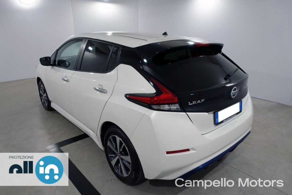 NISSAN Leaf Acenta 40kWh Usato Padova