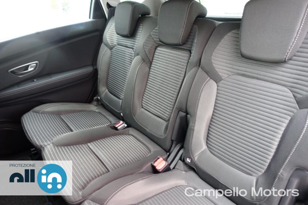 RENAULT Scenic Blue dCi 120cv Intens Usato Mestre