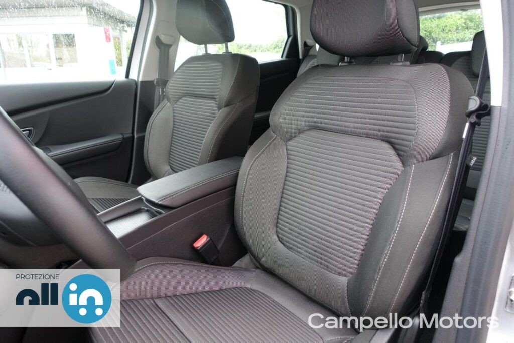 RENAULT Scenic Blue dCi 120cv Intens Usato Mestre