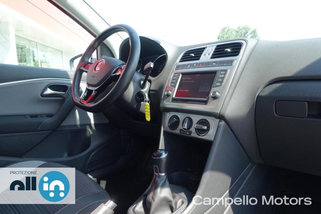 VOLKSWAGEN Polo Cross 1.2 TSI BlueMotion Technology Usato Mestre