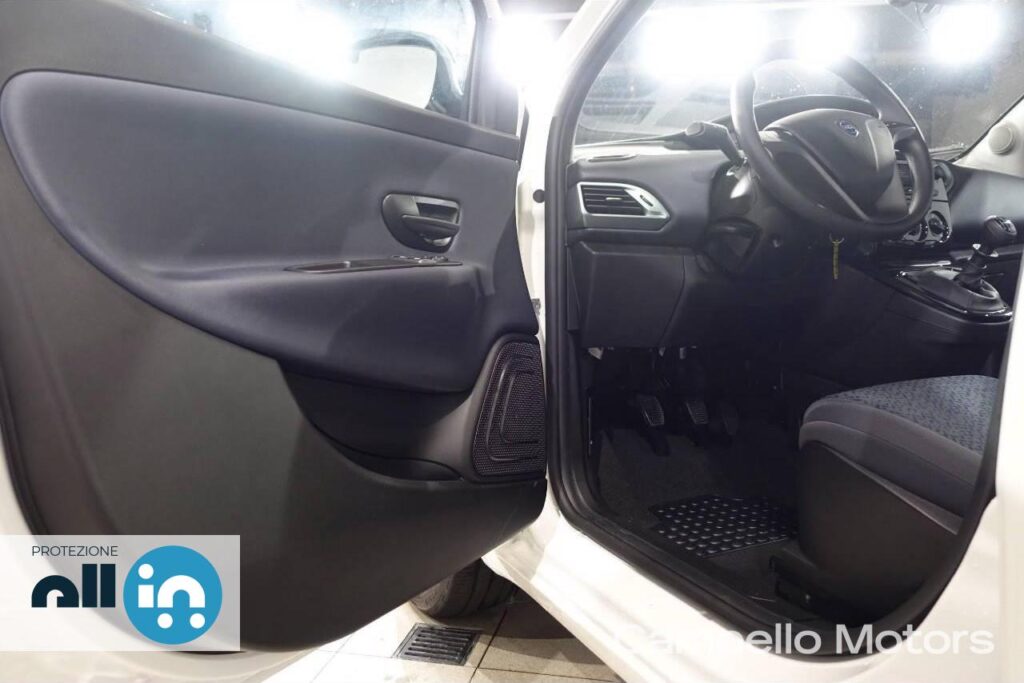 LANCIA Ypsilon 1.0 70cv Hybrid S&S Oro MY24 Km 0 Mestre Terraglio