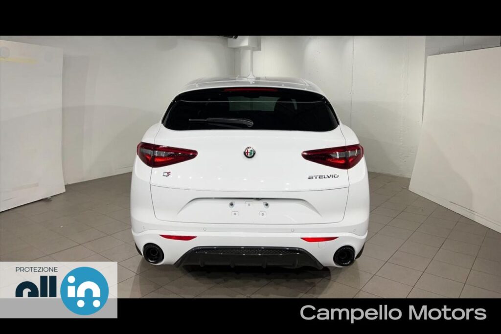 ALFA ROMEO Stelvio 2.2 Turbo Diesel 210cv AT8 Q4 Veloce My22 Km 0 Mirano