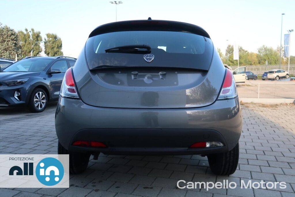 LANCIA Ypsilon 1.0 70cv Hybrid S&S Oro MY24 Km 0 Mirano