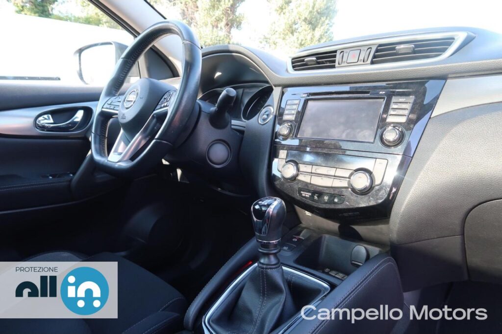 NISSAN Qashqai 1.2 DIG-T N-Connecta Usato Mestre