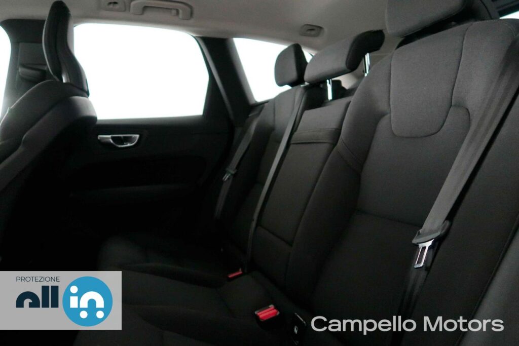 VOLVO XC60 D4 Geartronic Business Usato Mirano