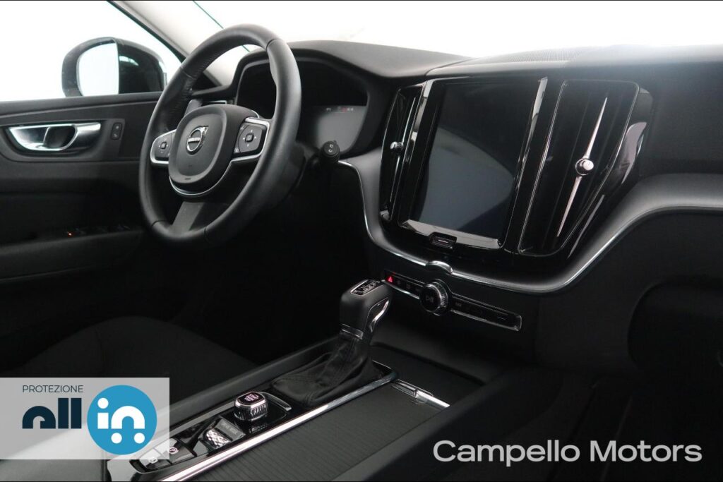 VOLVO XC60 D4 Geartronic Business Usato Mirano