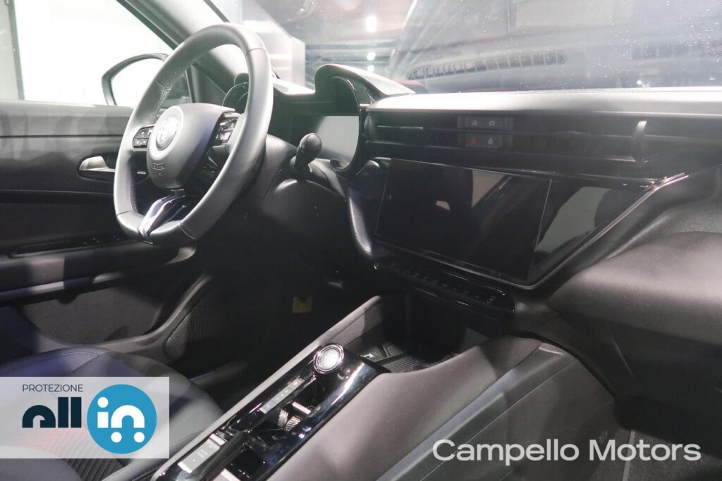 ALFA ROMEO Junior 1.2 136cv Hybrid eDCT6  Km 0 Mestre Terraglio