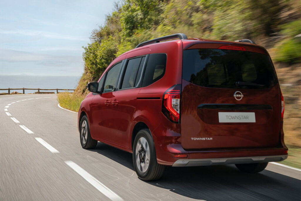 offerta nuovo Nissan Townstar 7 posti Padova Venezia Mestre Campello Motors