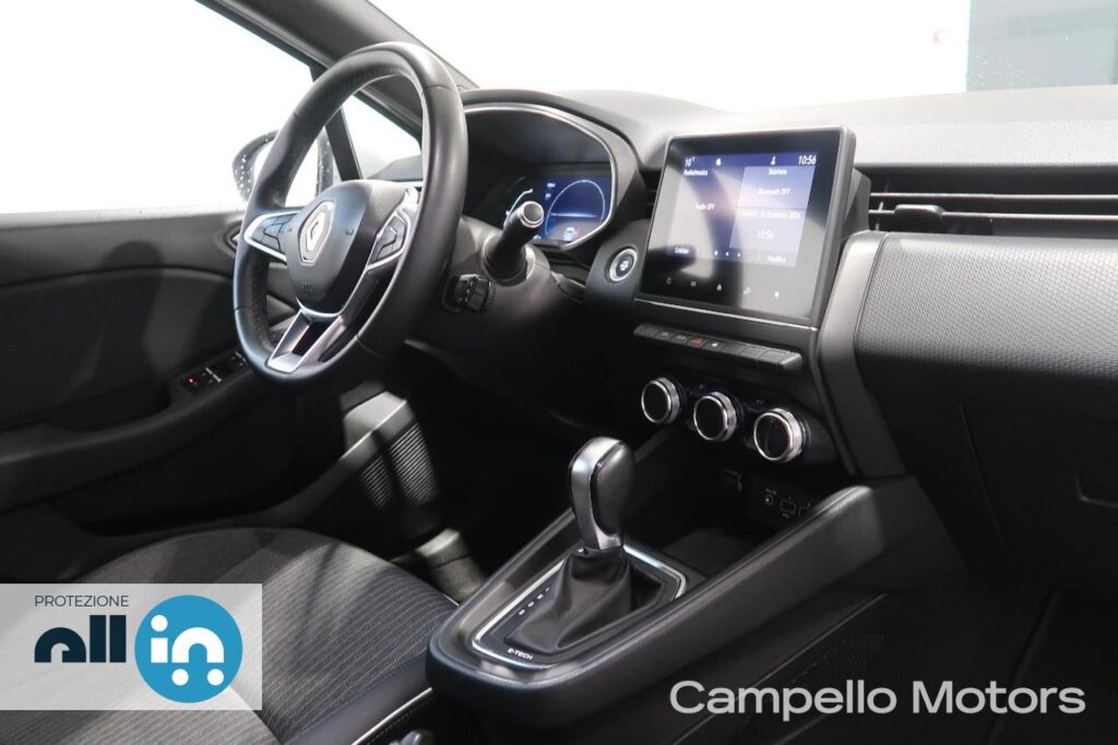 RENAULT Clio 1.6 E-Tech Hybrid Intens 140cv auto Usato Padova