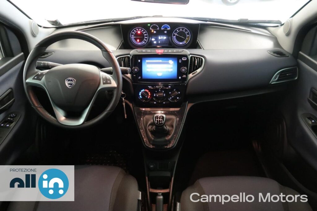 LANCIA Ypsilon 1.0 70cv Hybrid S&S Platino MY24 Usato